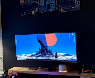 Curved Samsung with Higround yugioh keyboard.