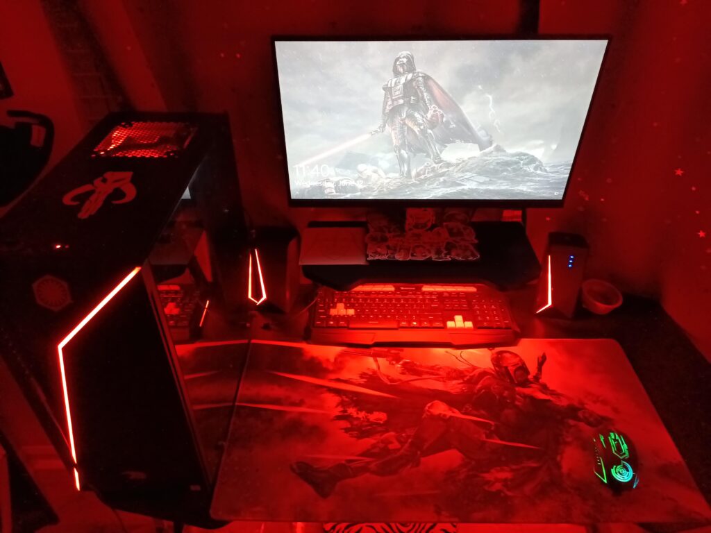 My STAR WARS Battle station!