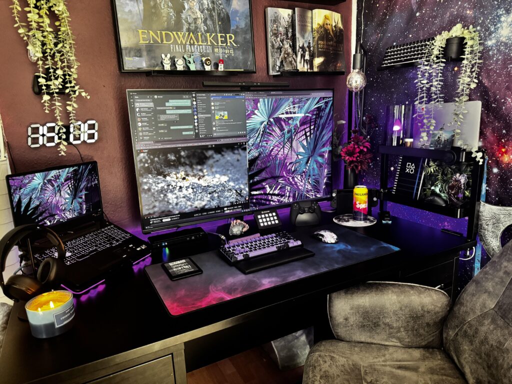 43 inch Monitor SetUp