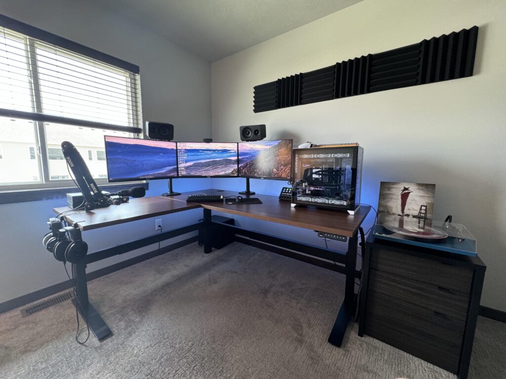 Corner Setup for Work & Gaming