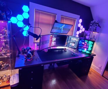 Took the Past Day and a Half to Completely Repaint and Redecorate my Office. Before and Progress in the Comments