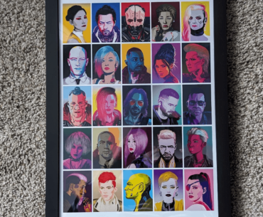 The coloring is beautiful, the detailing is immaculate. This will look awesome in my home office! Also, the seller included a handwritten note which I thought was very nice.