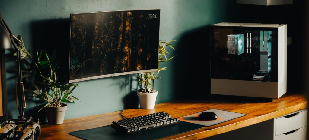 What keycaps should I get? Buying new keyboard