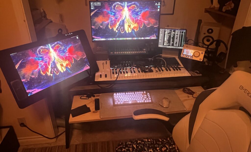 Updated my setup with a new drawing monitor…..