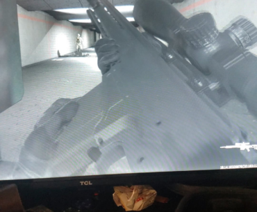 Snipers damage wrong basically across the board