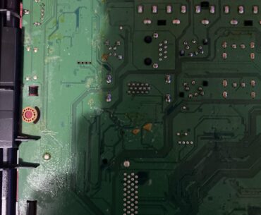 May not be impressive to all of you who tinker a lot but I just fixed my monitor