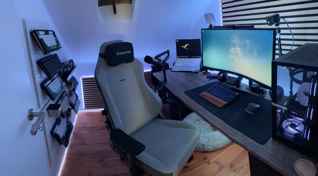 Old storage room is now my streaming office