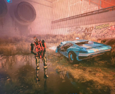 found this dude after crashing during a sandstorm