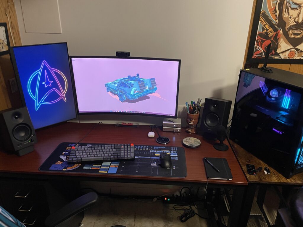 wanted to share the battle station before having to take it down.