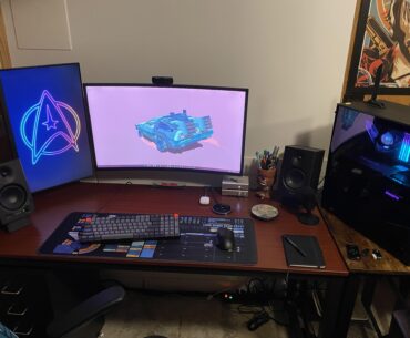 wanted to share the battle station before having to take it down.