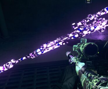 Glowing KAR98K Camo Glitch?