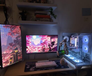desk setup