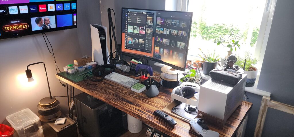 My mess of a battlestation