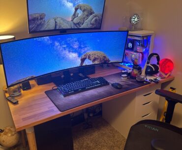 New Battlestation: 90% Setup, 10% Cat Bed 😼