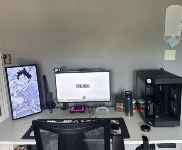 New monitor setup, next thing is some shelfs