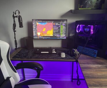 Showed my friend my setup and he recommended I post here!