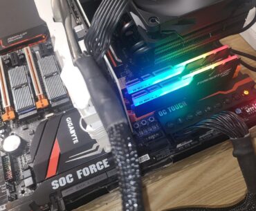 i9-9900KS with Z170X-SOC Force. Undervolt to 1.25V and it just works! (Frequency at stock)
