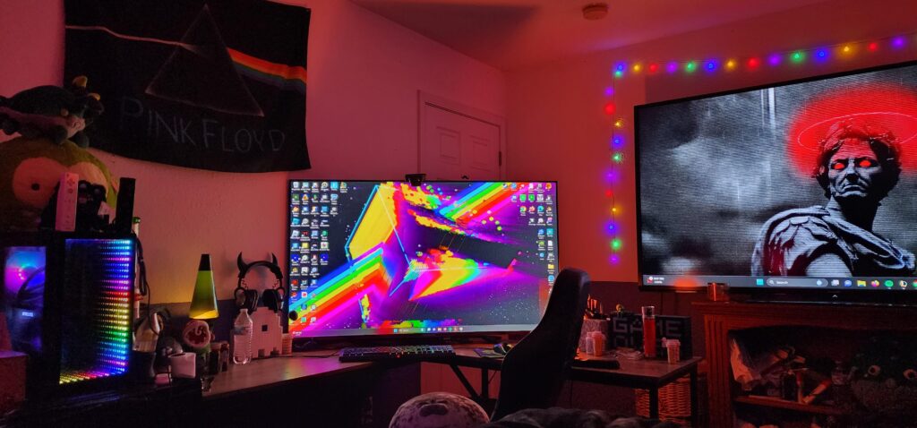 My Cozy Giant Monitor Setup