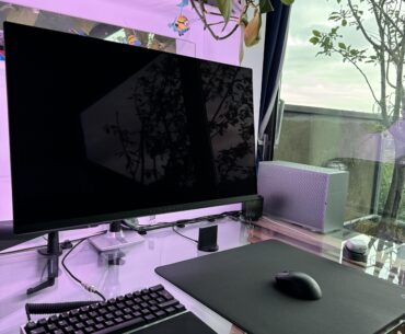 Did what I could with the cables with a glass desk