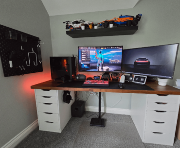 New OLED means a new battlestation post.