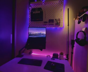 Modest and budget laptop setup