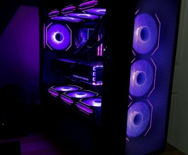 Lancool III Vaporwave Infinity Gaming PC (Lian Li/AMD/ROG)