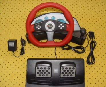 I bought an old Trust steering wheel