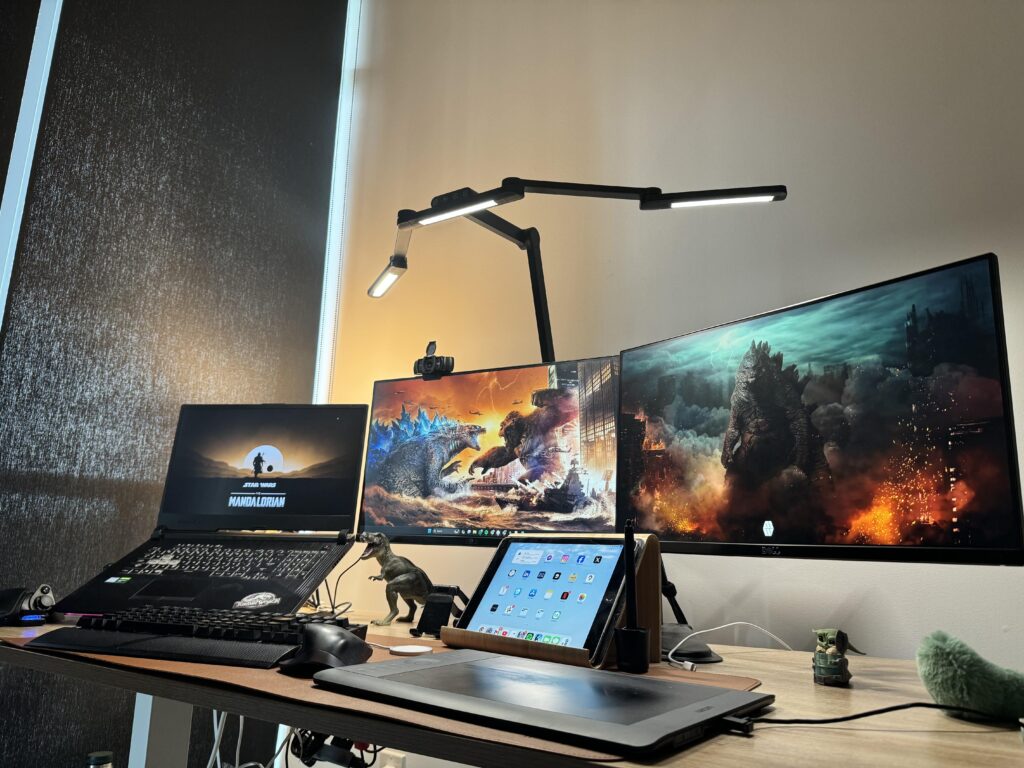 Bit messy but my vfx artist station