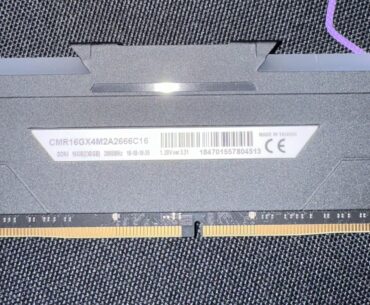 Corsair Vengenance RGB(Non pro) 2x8 overclocking