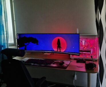 Need ideas for stuff to add on the wall and possibly the desk for some personalisation
