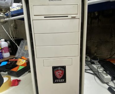 Received this disgusting pc at work, repairing is is going to be a interesting experiance...