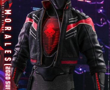 Miles Morales's 2020 Spiderman suit looks SO cool in the Sony PlayStation games it should qualify as cyberpunk.