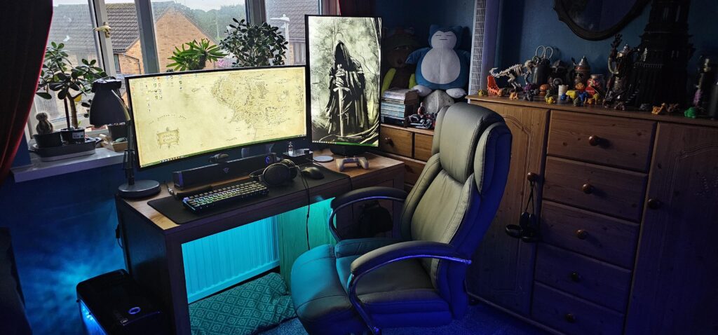My cluttered, cosy corner.