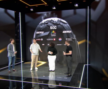 COD Esports World Cup presenter Nfinity claims on air: 'It's a cheat code! (playing M&K) It's cheating, let's be honest. It's much better, keyboard & mouse players are insane...'