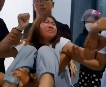 Parents send their children to “Internet Addiction Clinics” in China