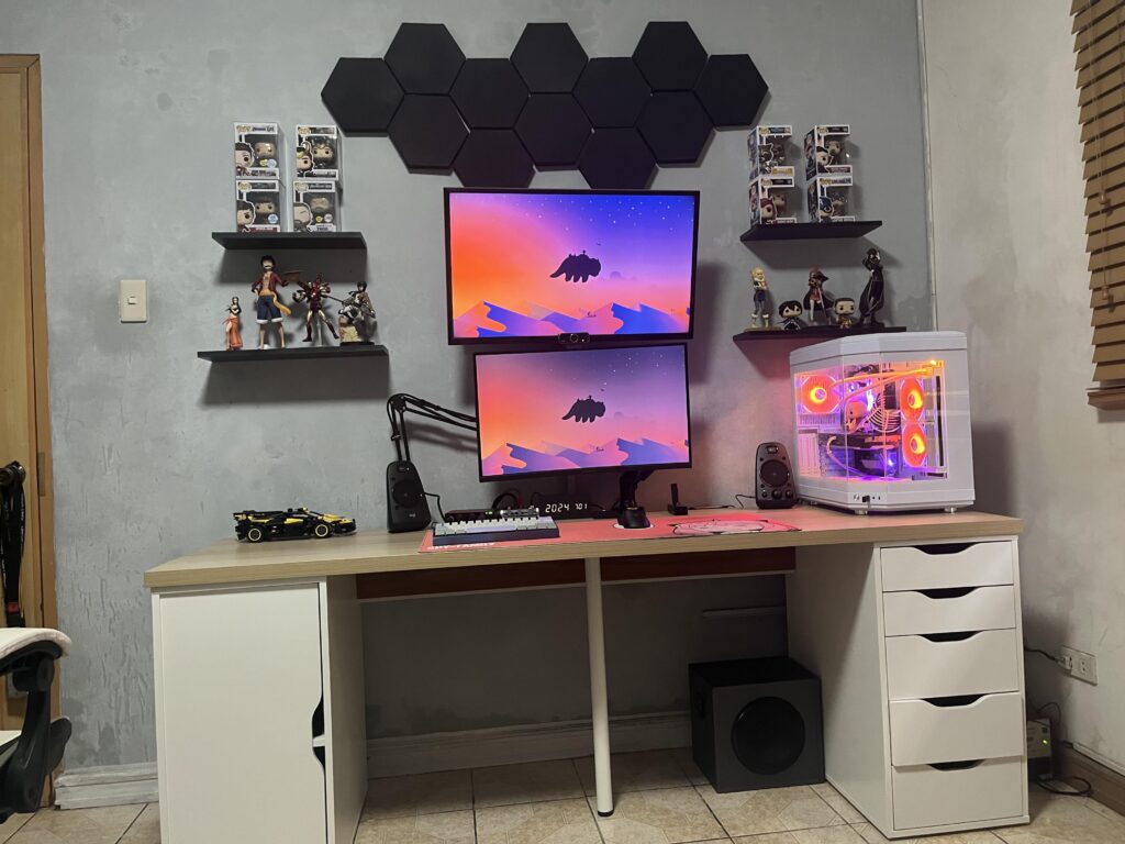 Bought a new desk