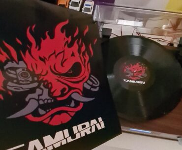 Sup chooms made a custom vinyl of samurai