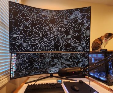 So much screen