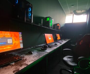 We have 40 i7-13700KF at work, 4 of them already died!