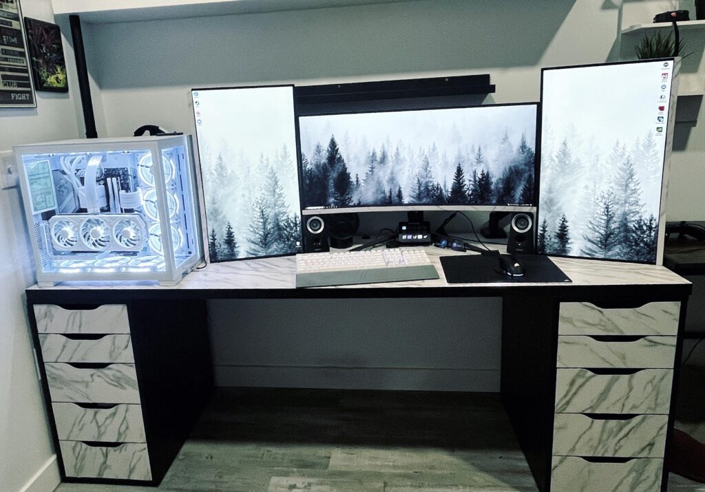 New white aesthetic setup