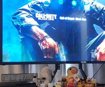 Who wants to play zombies? On ps3? Add me