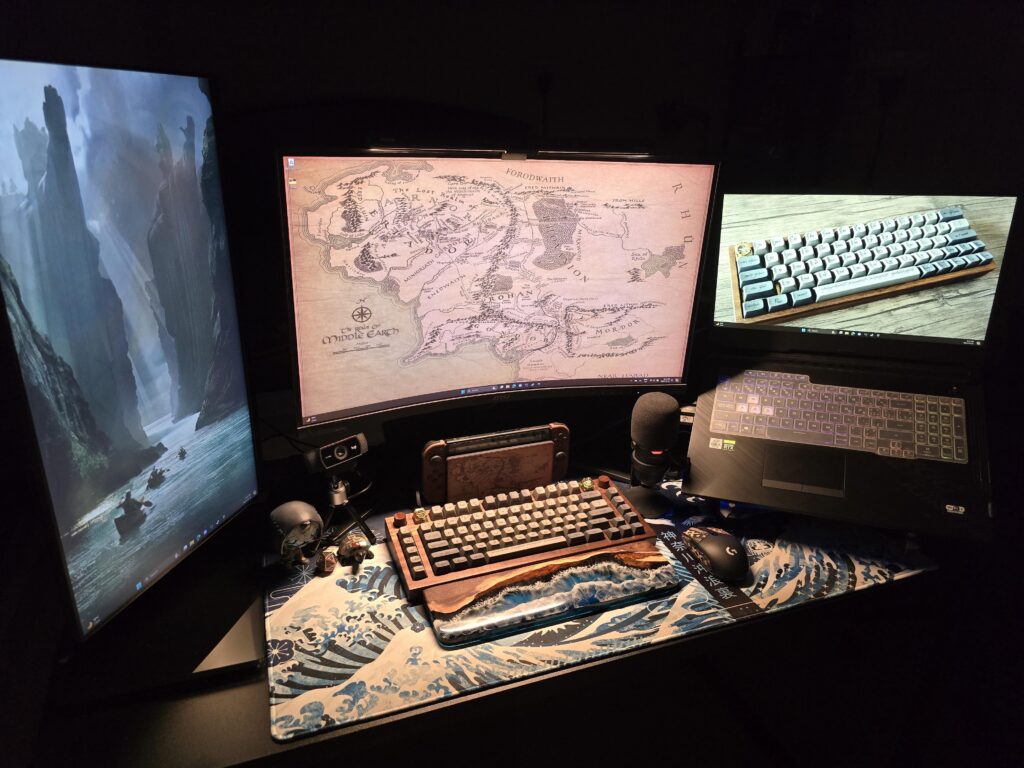 My LOTR battle station 🧙‍♂️🧝