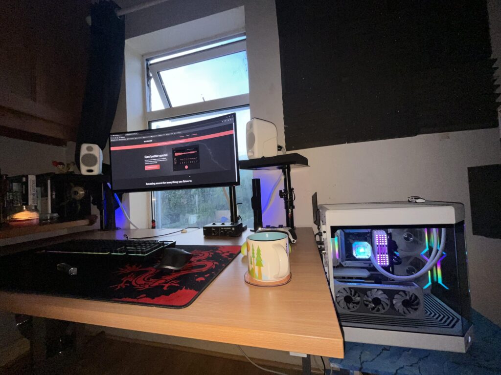 First ever BATTLESTATION! First ever BATTLESTATION!