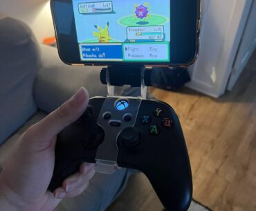 Technological convergence to play Pokemon Team rocket edt