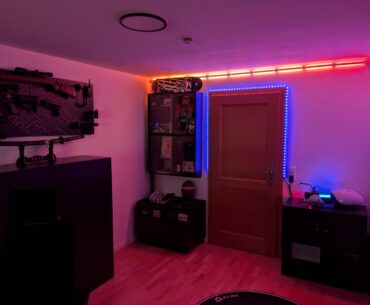 Finally found the motivation and strength to turn my gaming room into something I'm not ashamed to show of (more pics in the comments)