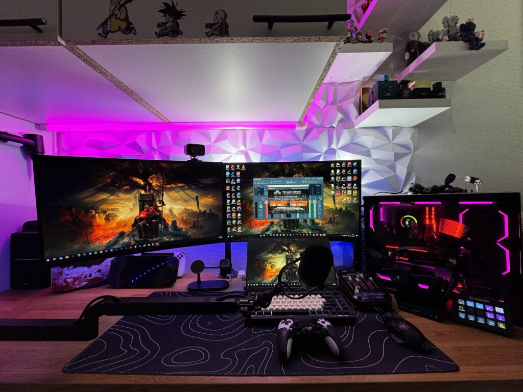 Small room but made the best out of it😅