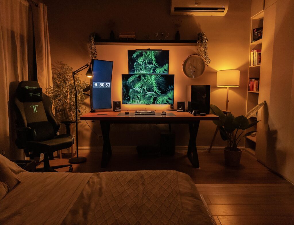 Swapped the flashy RGB theme for a cozier vibe