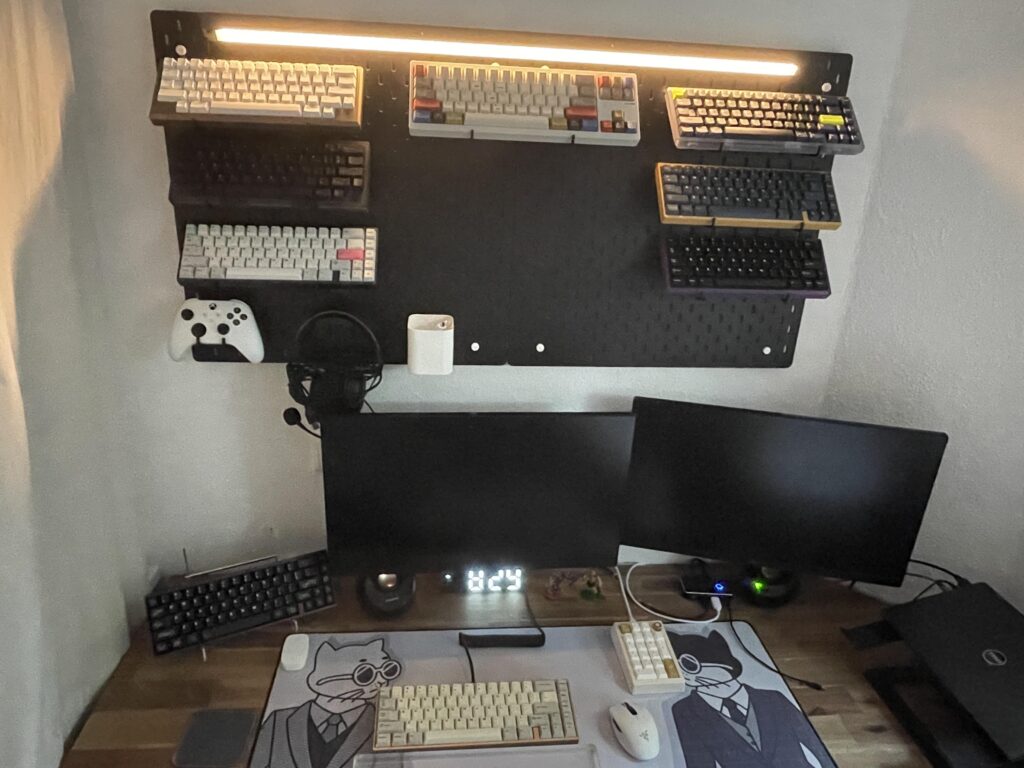 Took me 35 years to have enough space for a setup. What do you think?