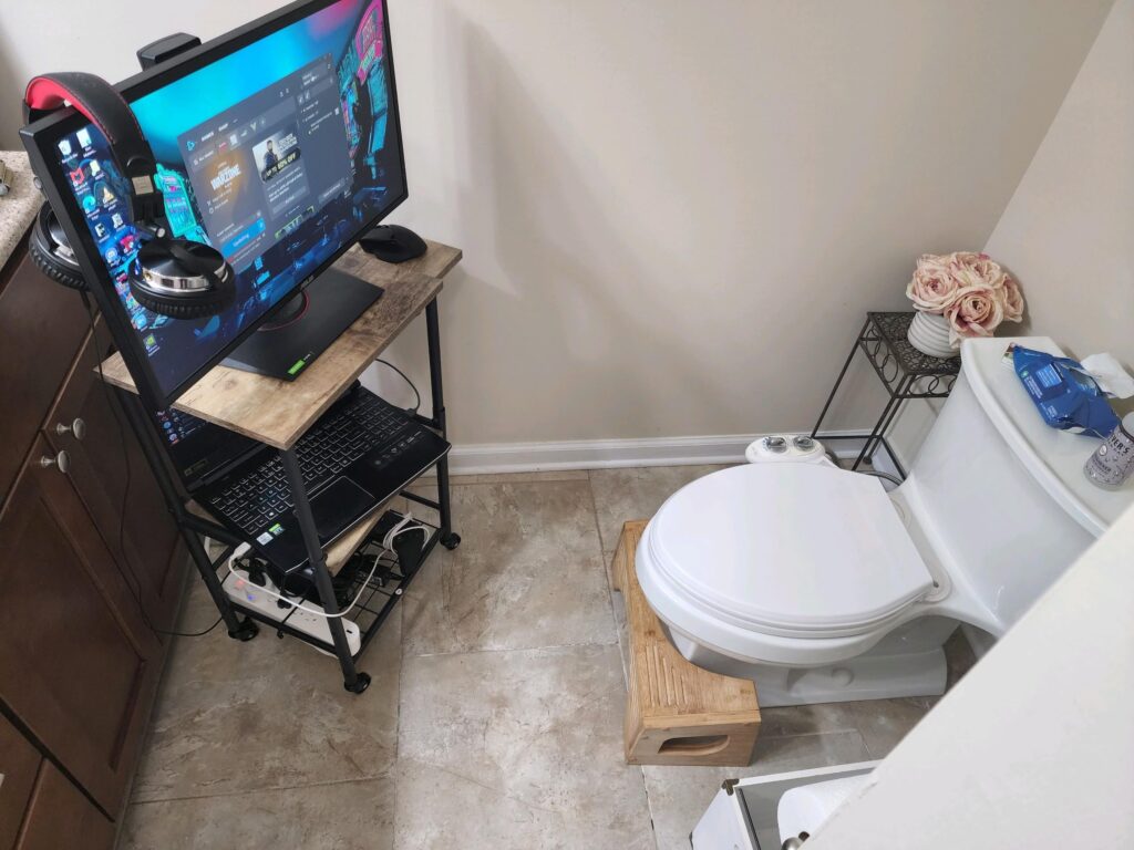 Hows my Portable Setup? I would love to see some inspiration for some more portable/couch setups.