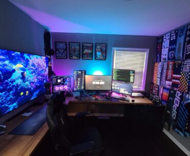 4 years in the making. Way better than my previous folding table and cardboard box.